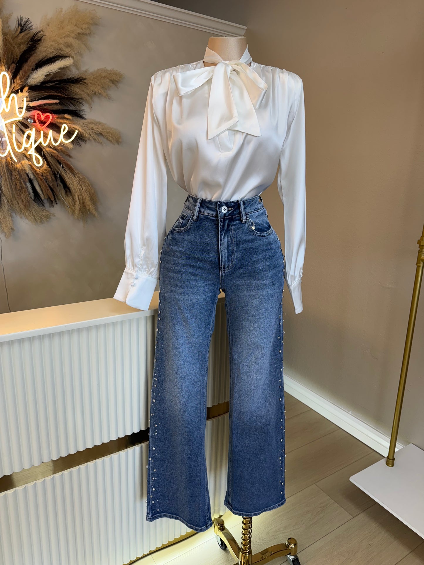 Rhinestone side detail