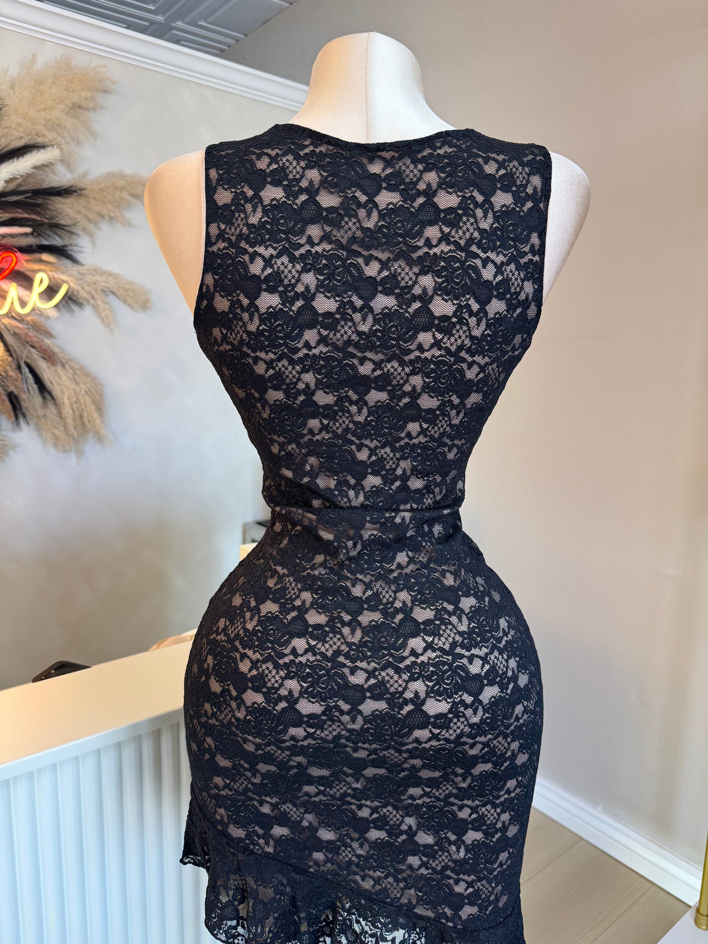 Lace asymmetrical dress (black/nude)