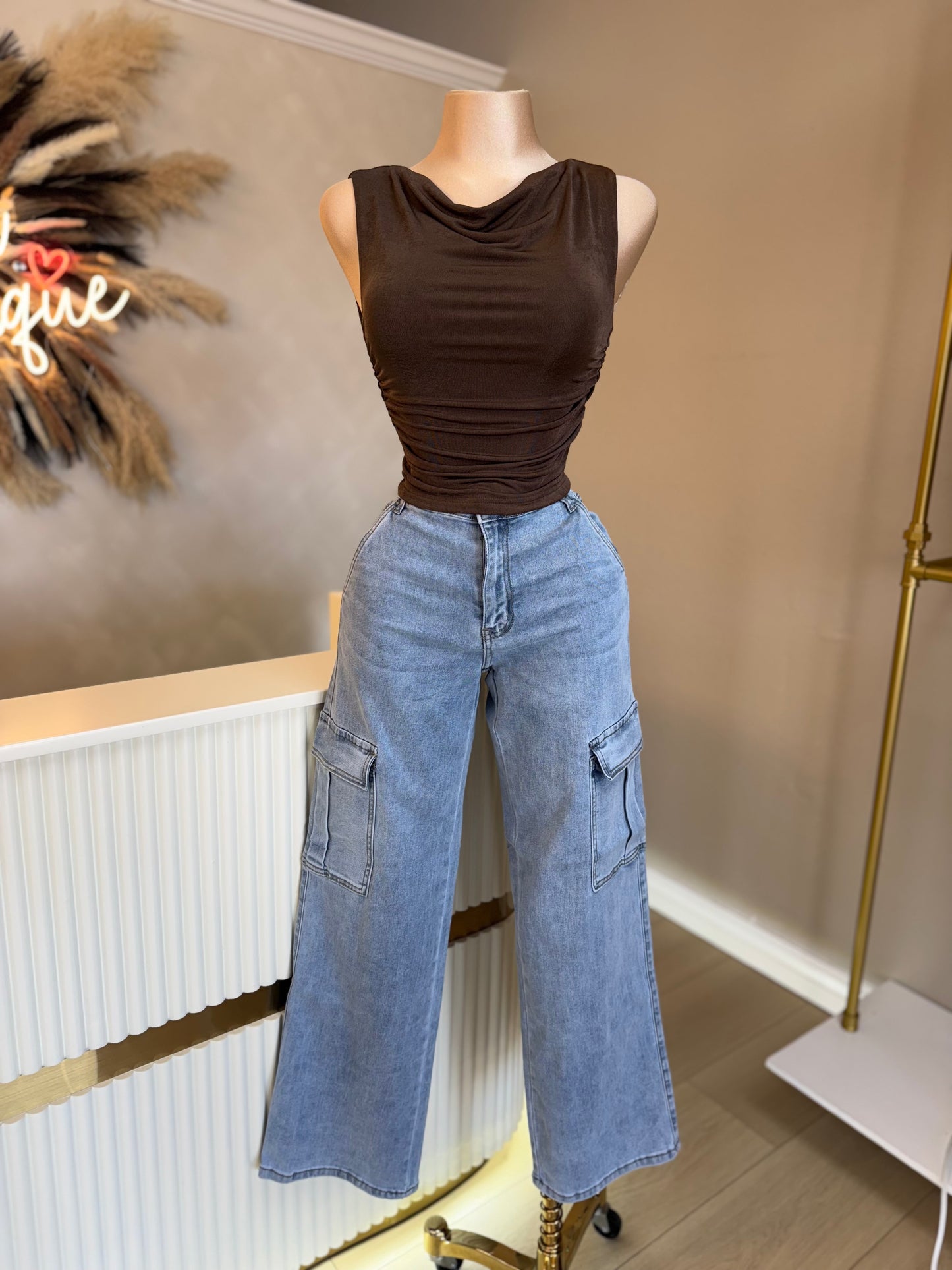 Mocha asymmetrical top