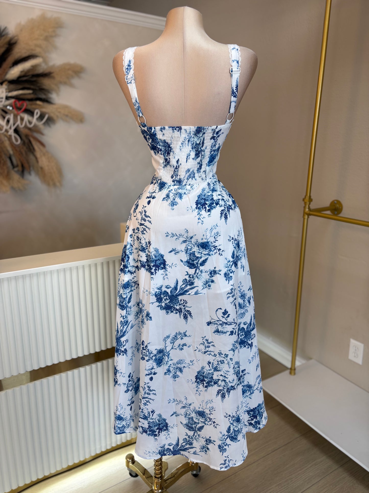 Spring picnic dress
