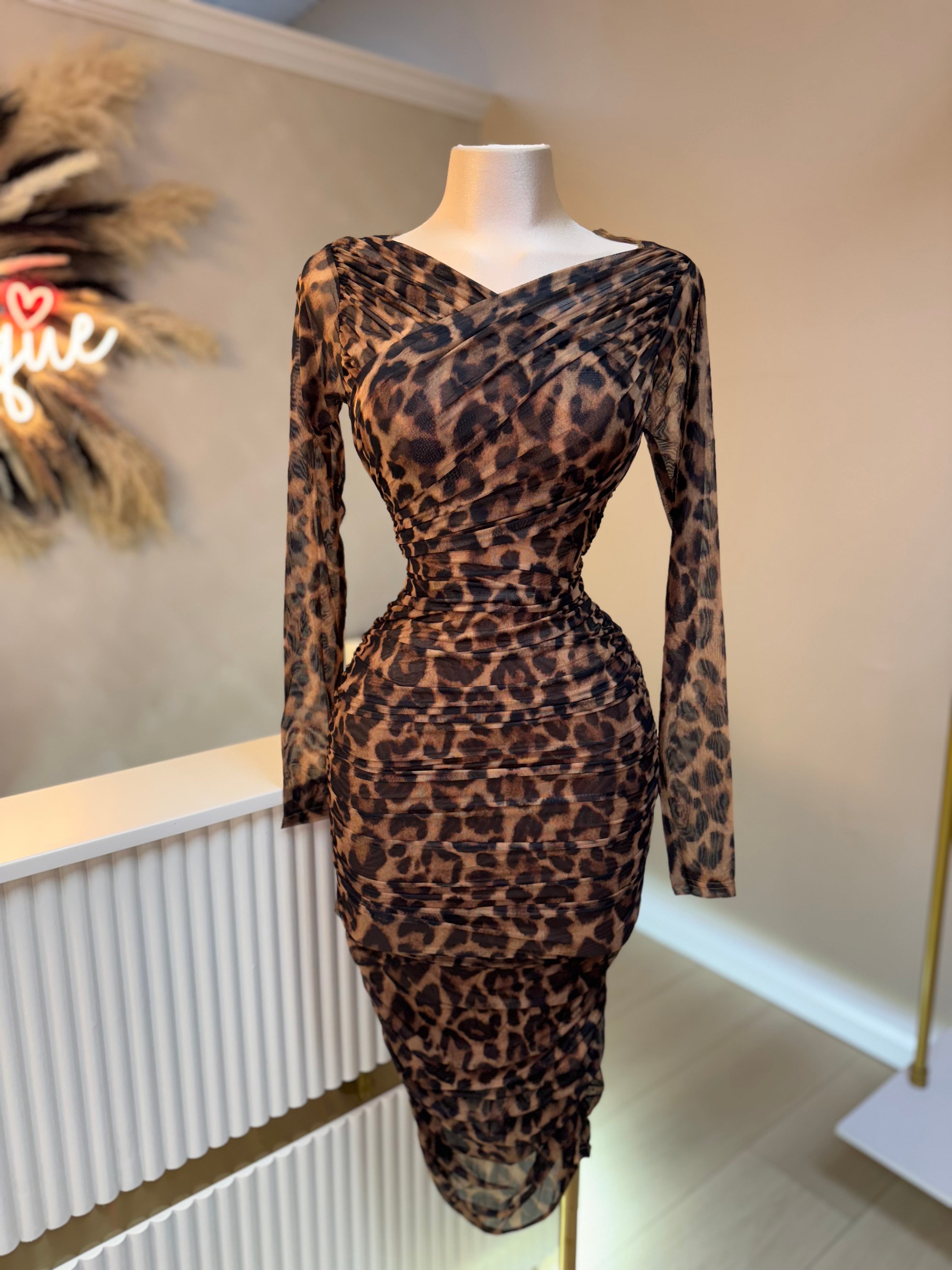 Cheetah print crossover midi dress – Fetchtique
