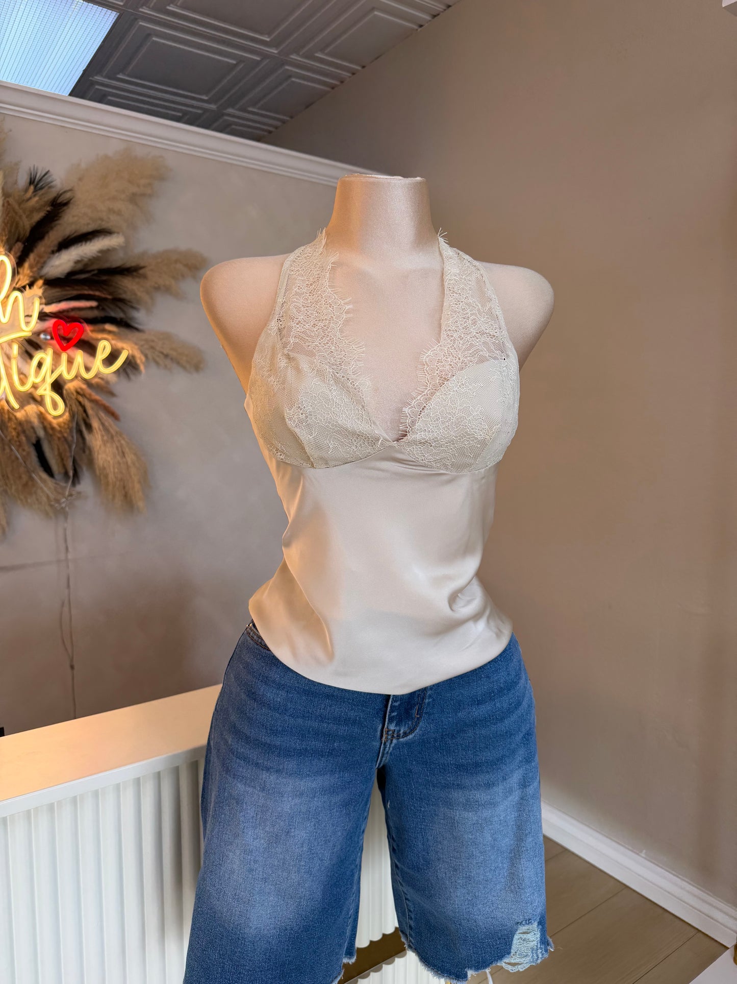 Zuleth satin lace top