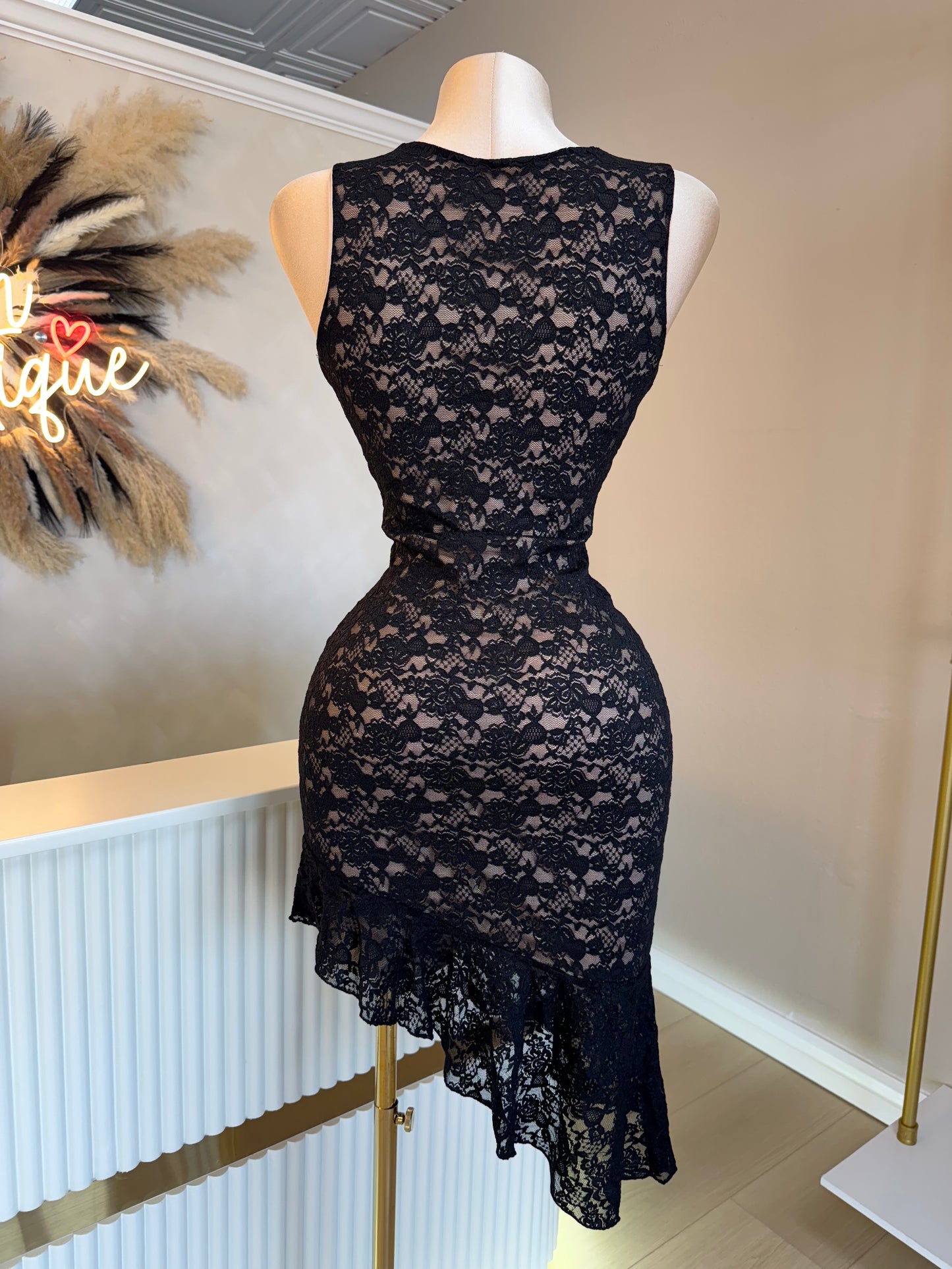 Lace asymmetrical dress (black/nude)