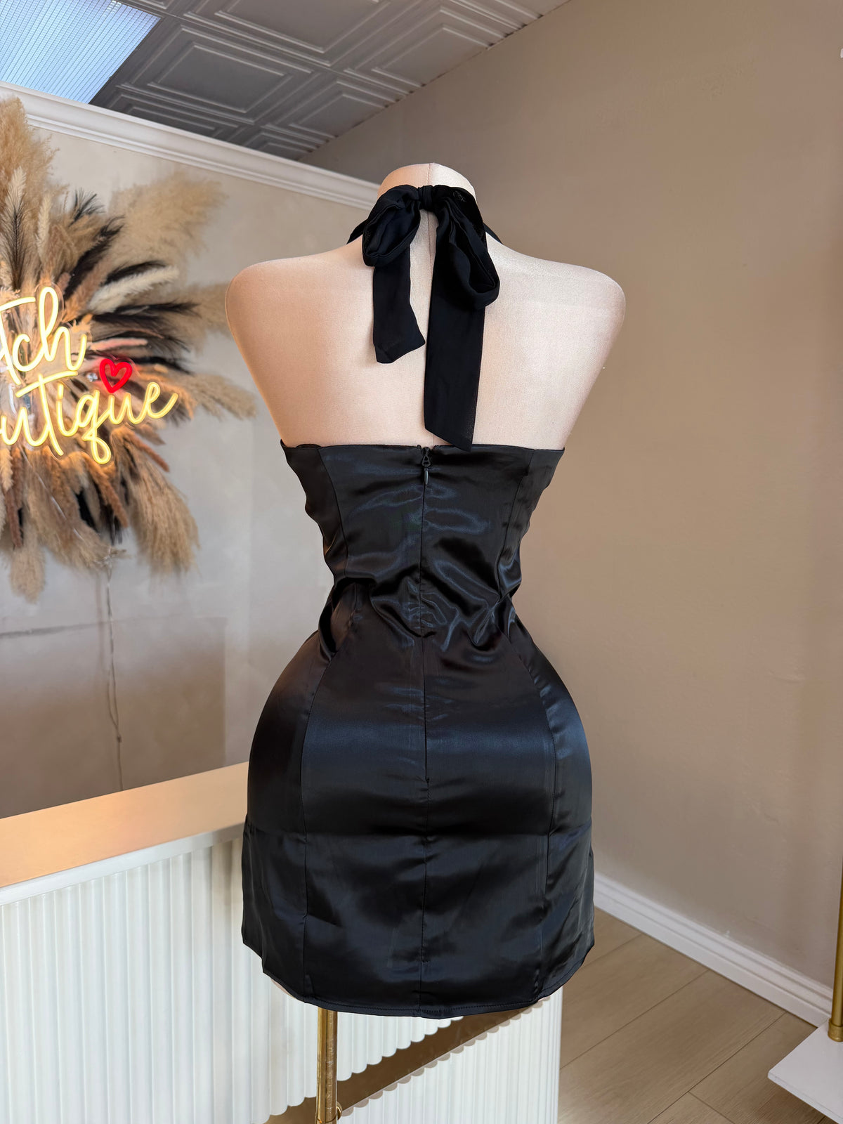 Alexa satin dress