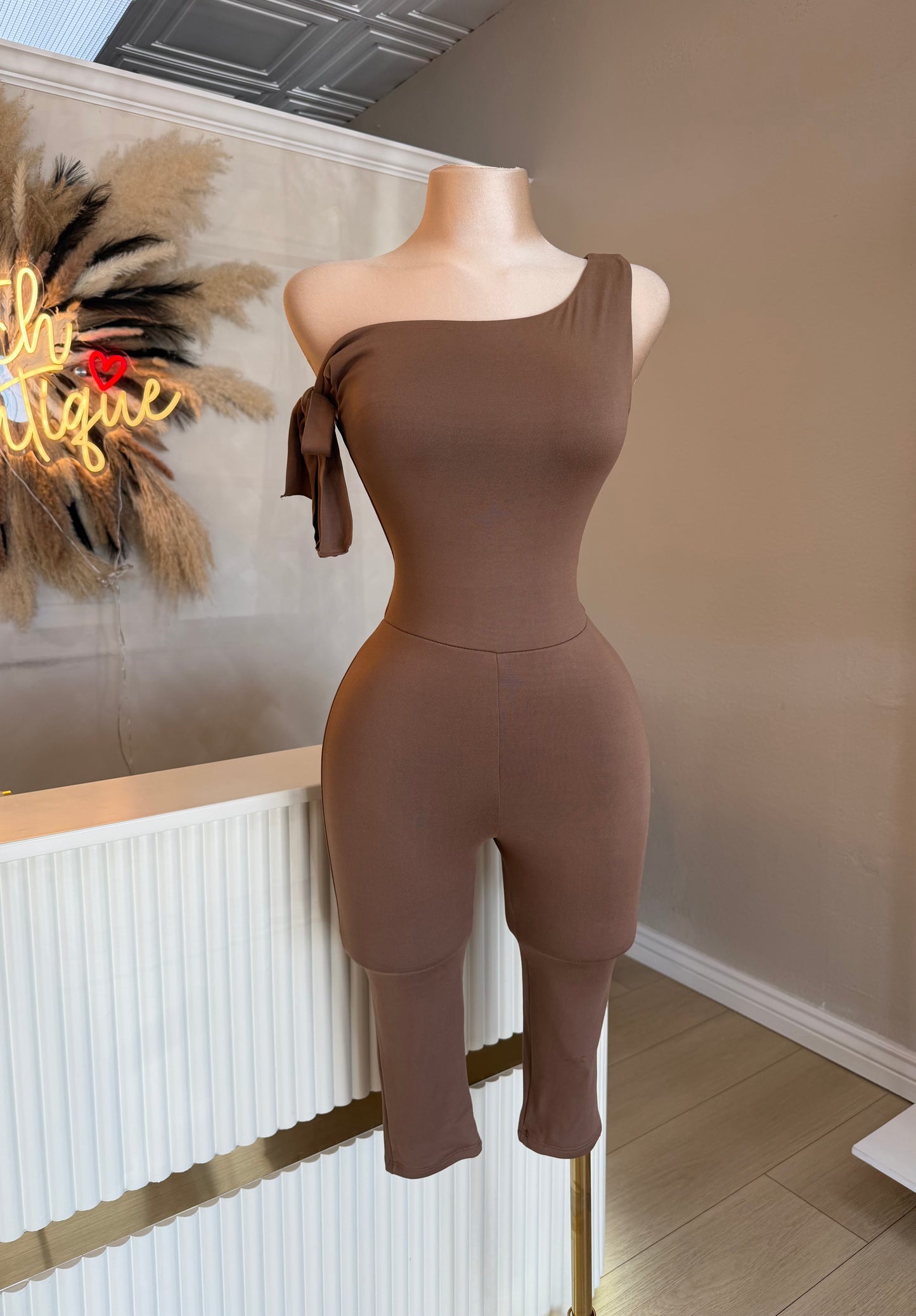 Capri jumpsuit (mocha)