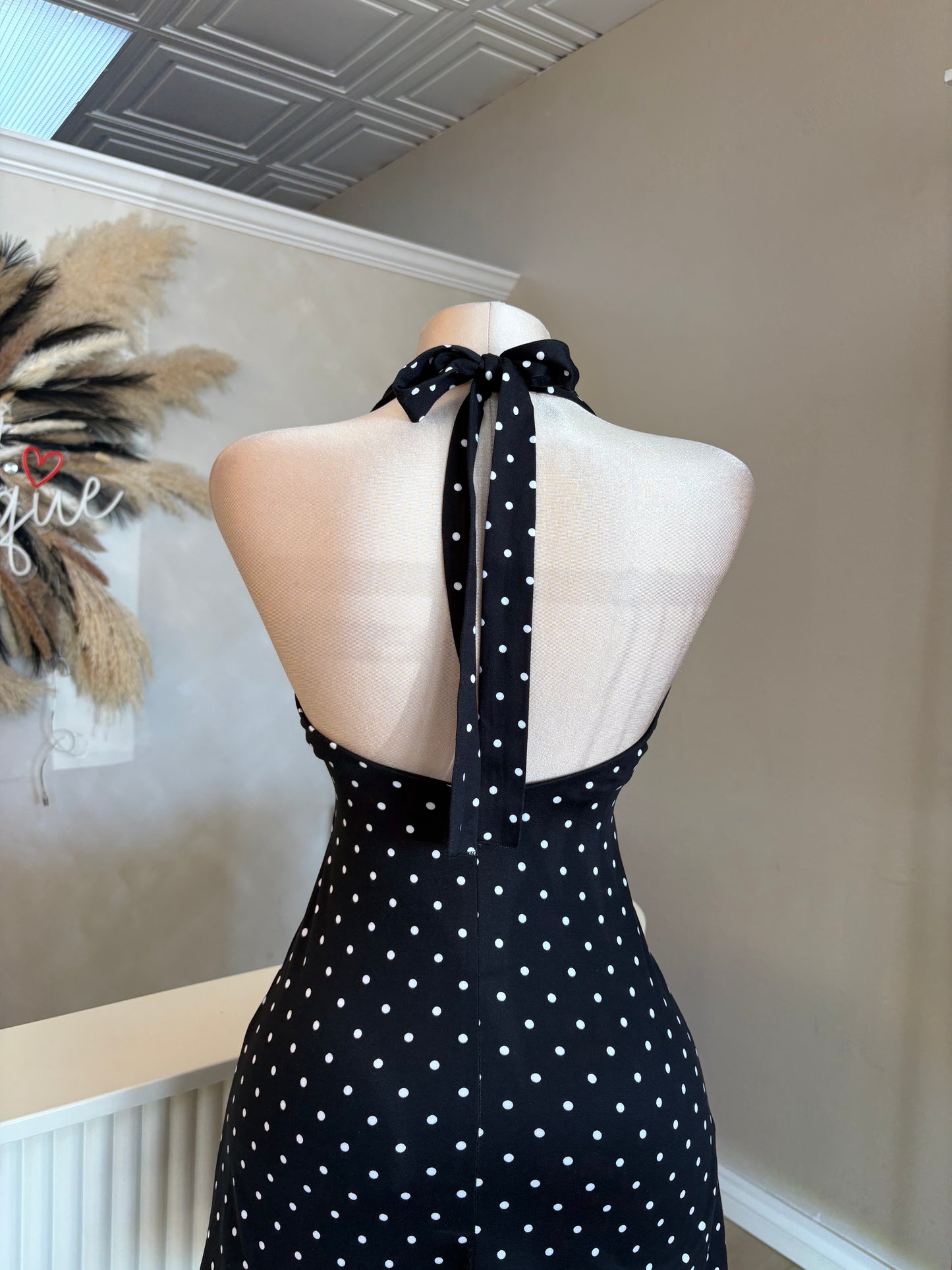 Polka dot dress (black and white)