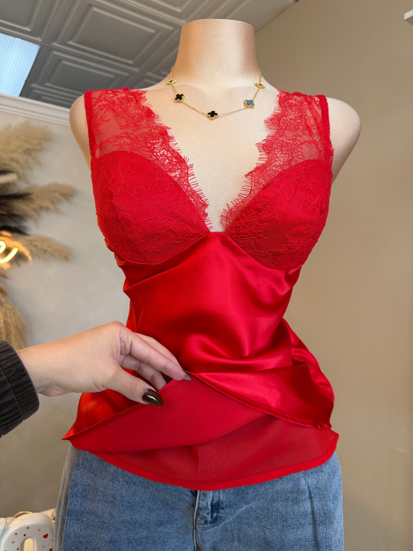Satin lace top (red)