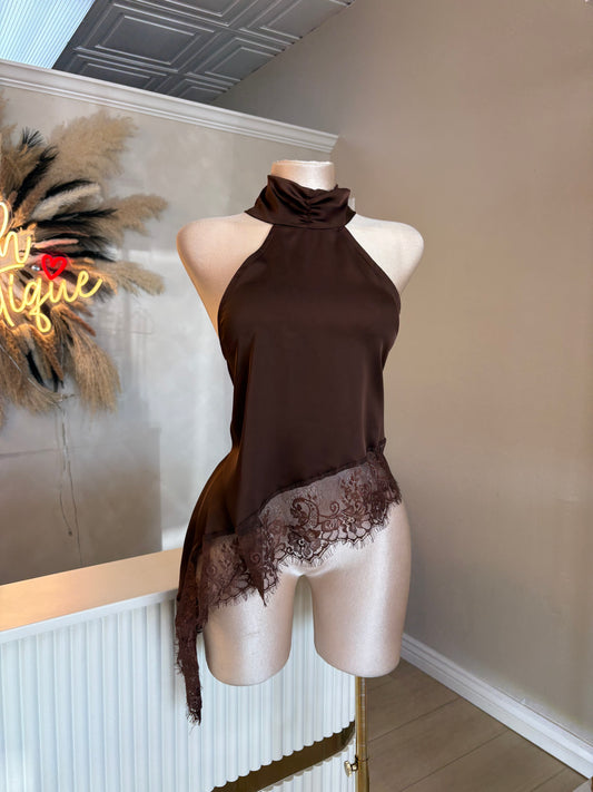 Mocha asymmetrical top