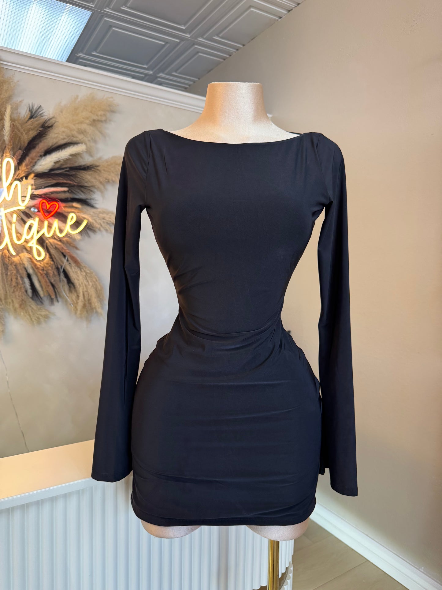 Selena dress (black)