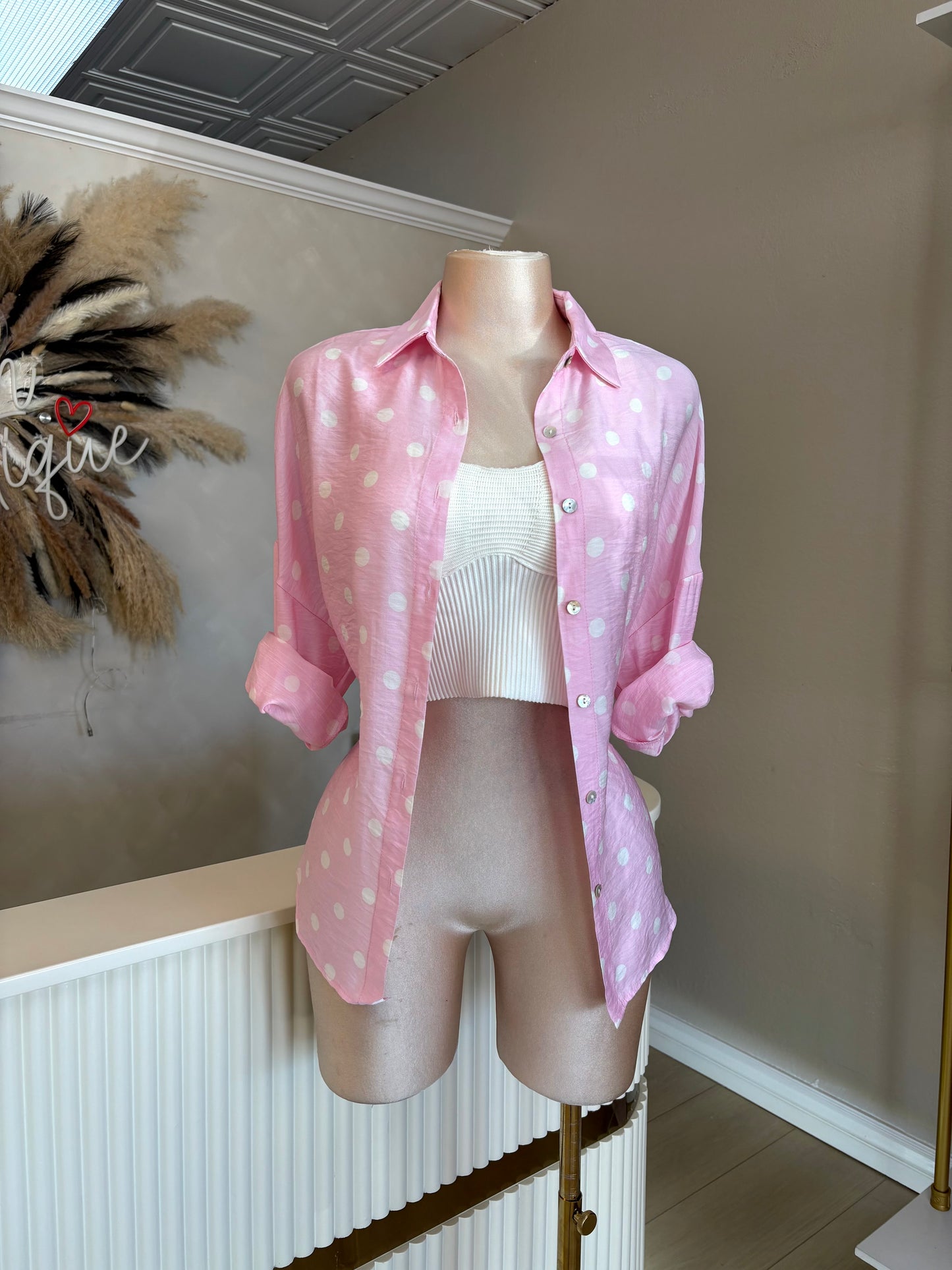 Polka dot button up (light pink)