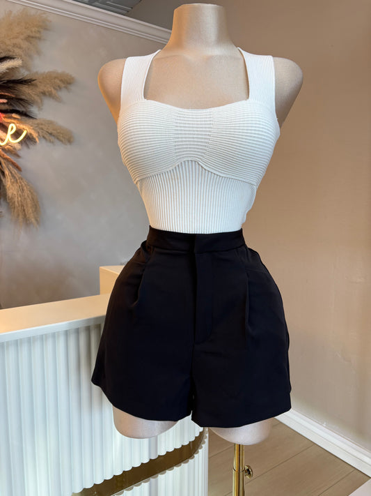 High waisted shorts (3 colors)