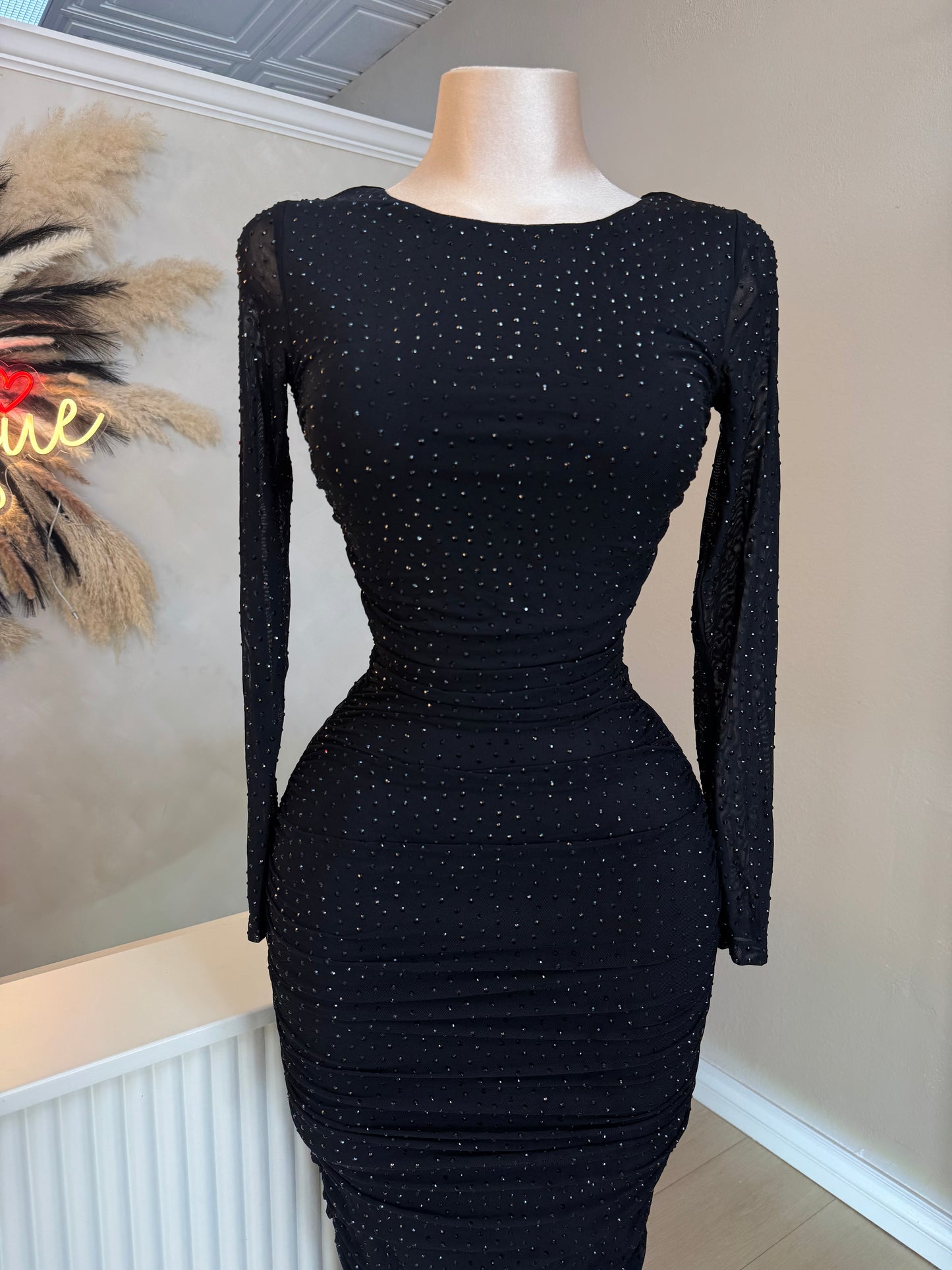 Luxe rhinestone dress (black)