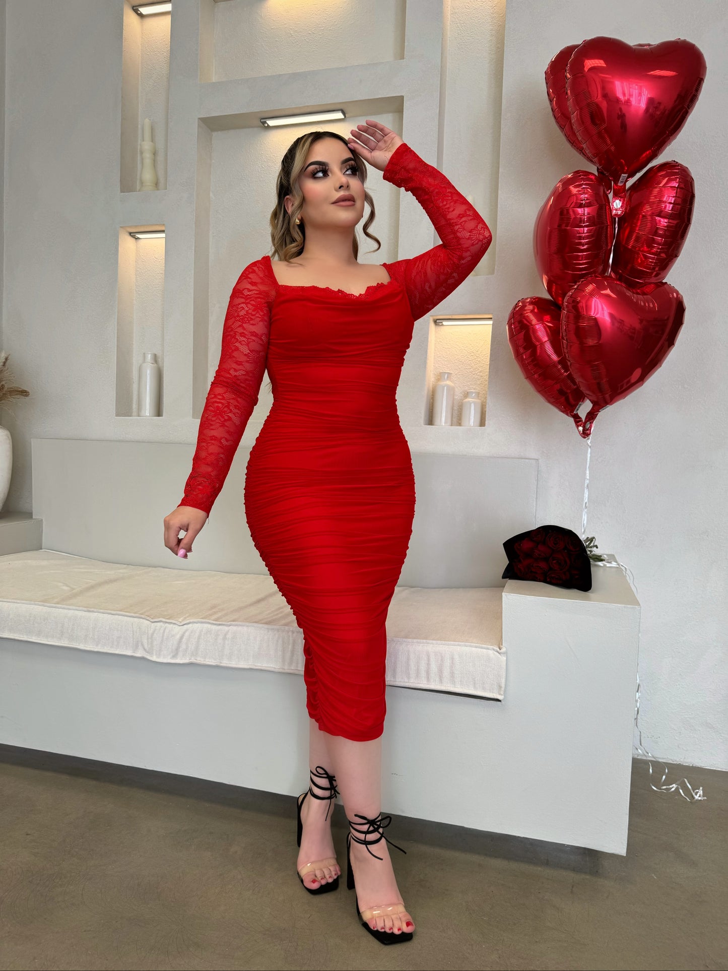 Date night dress (red)