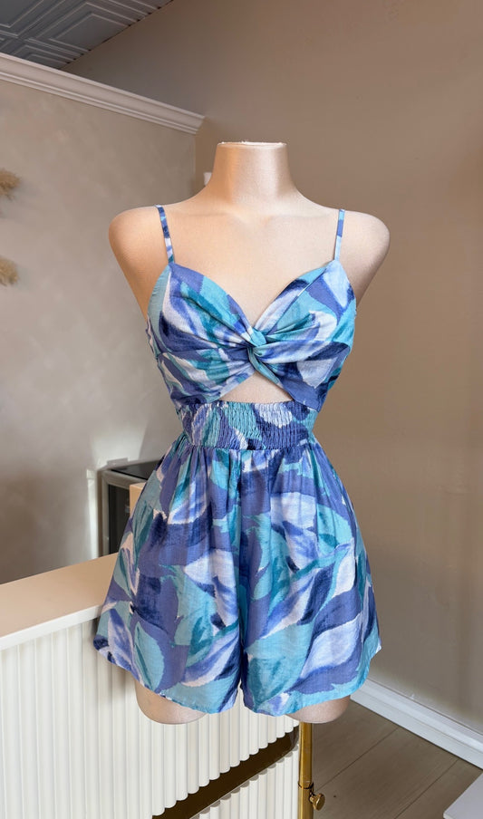 Spring day romper (blue tones)