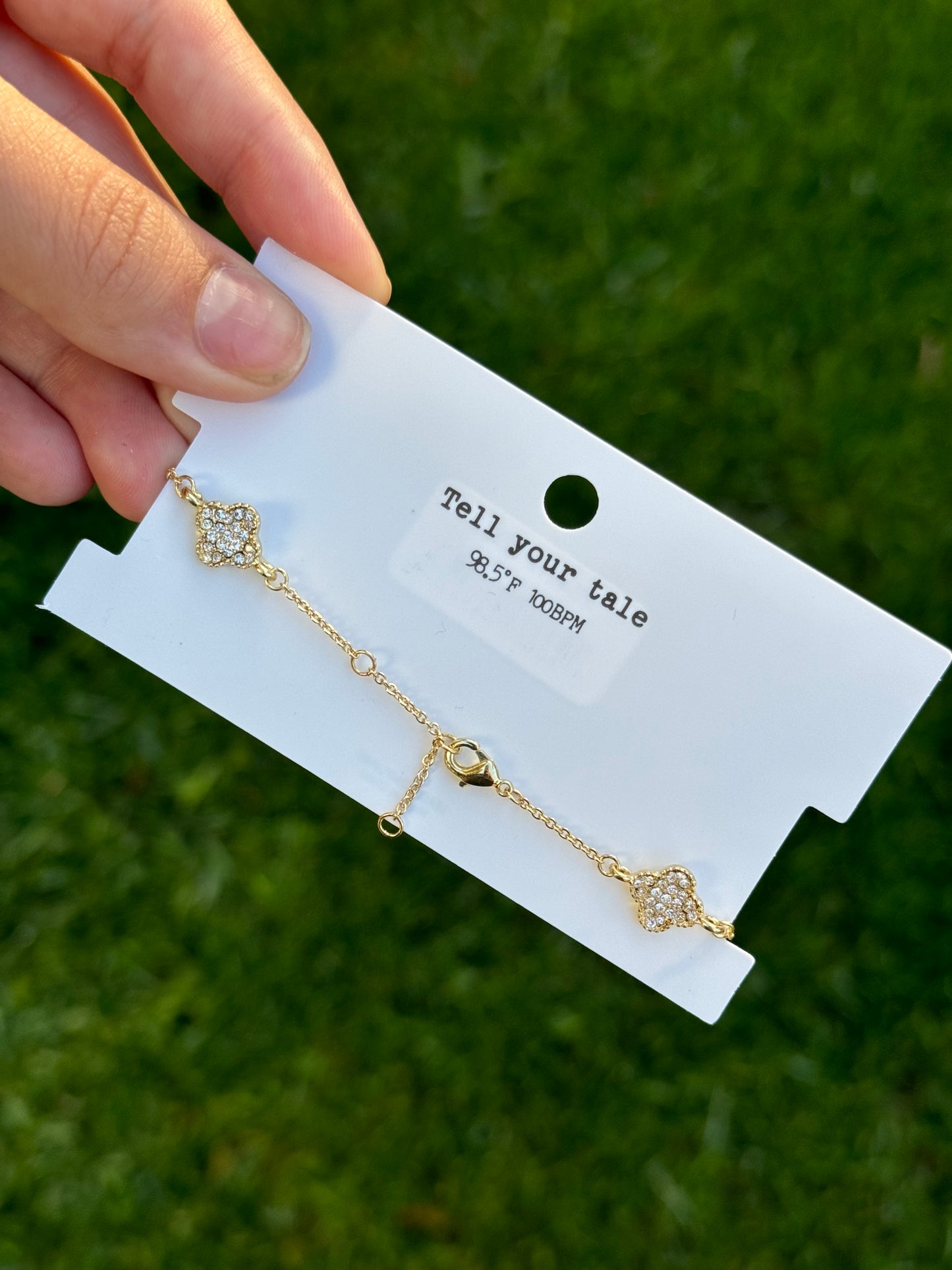 Gold rhinestone florecita bracelet