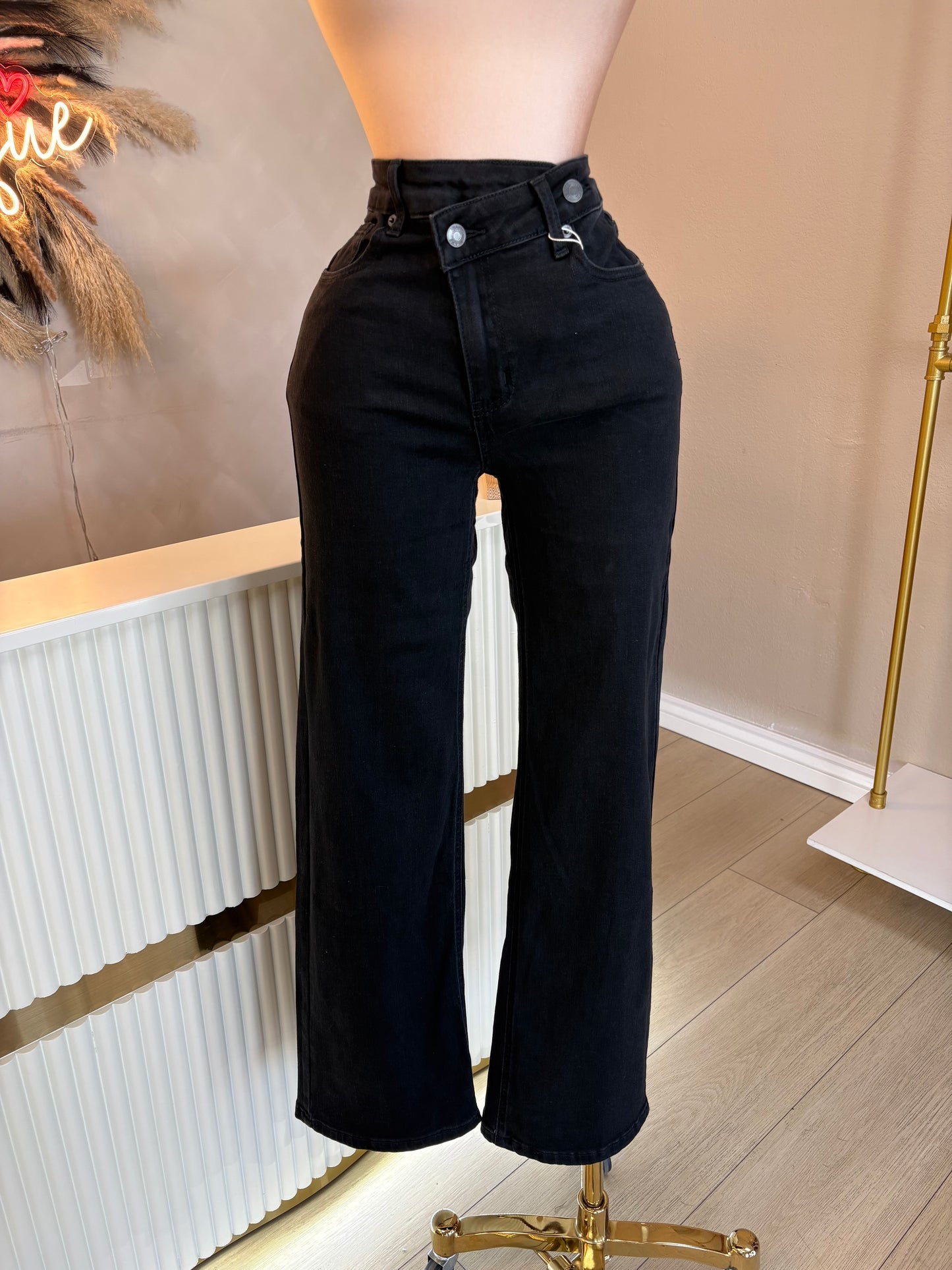 Crossover black denim pants