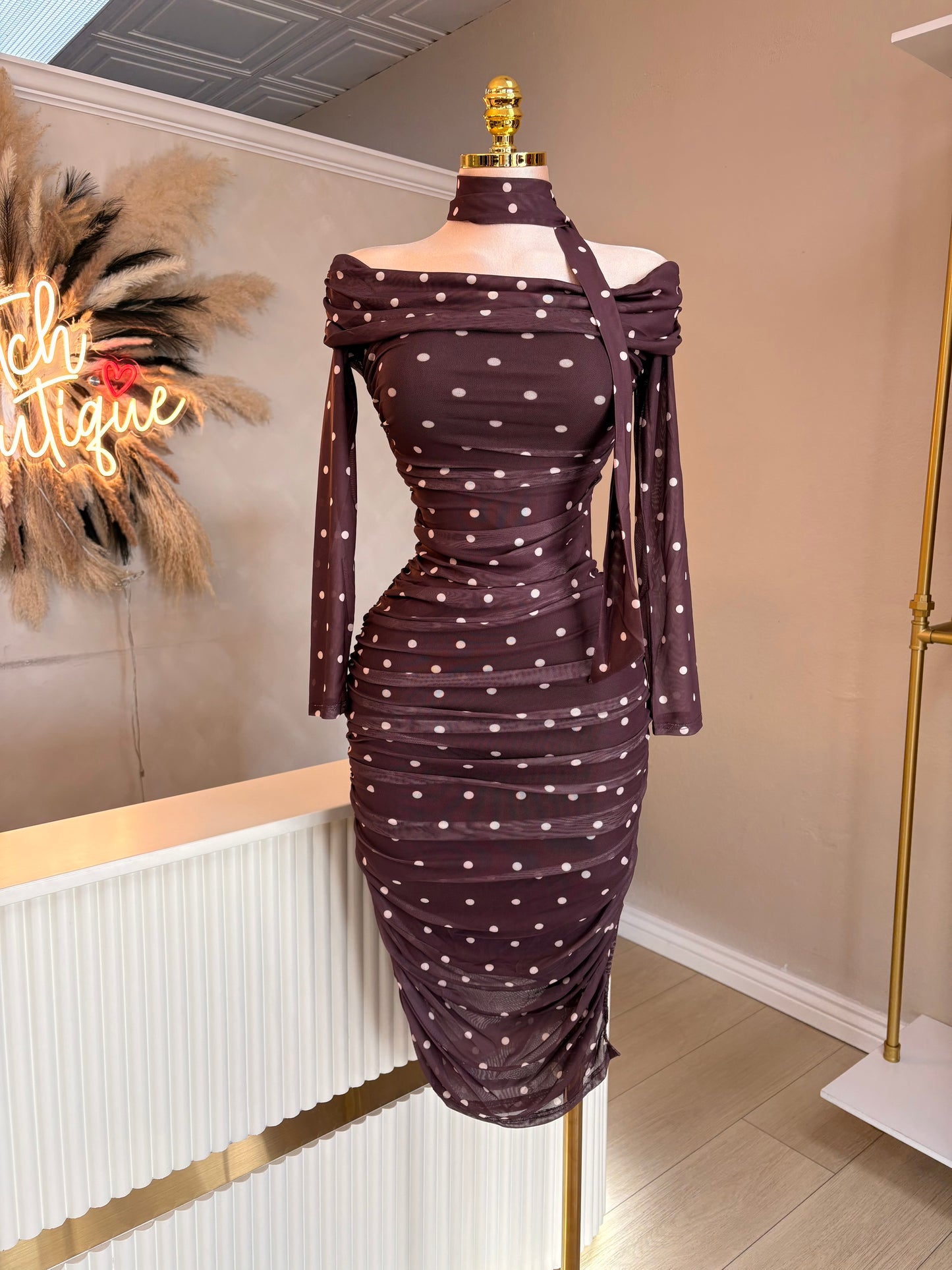 Polka dot off shoulder midi dress (2 colors)