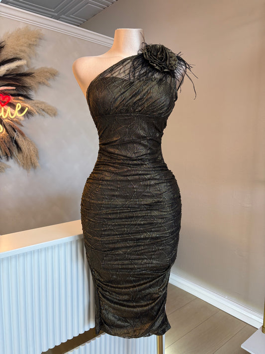 Feather rosette dress (gold/black)