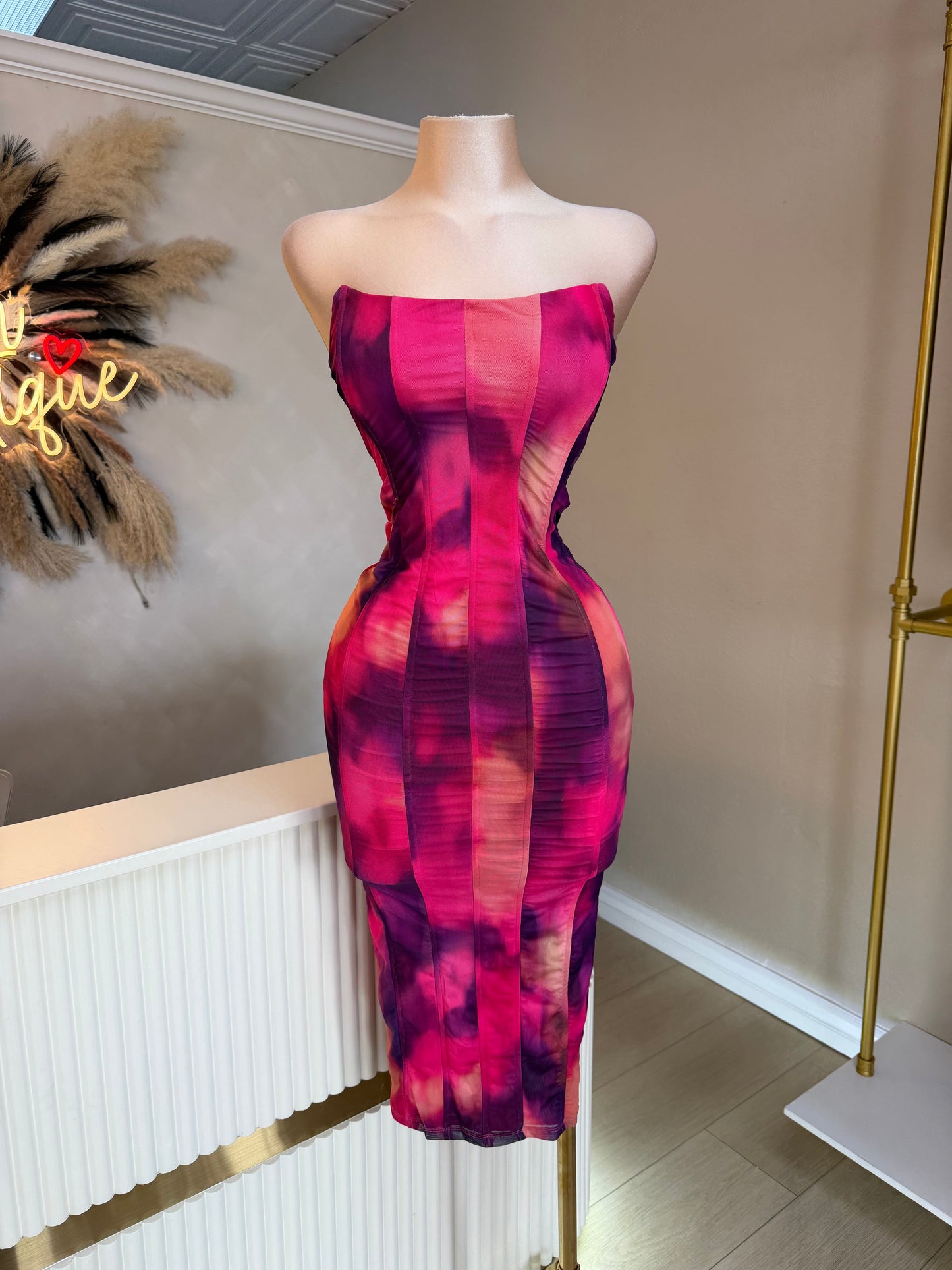 Magenta pink Strapless midi dress