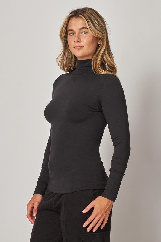Thermal long sleeve mock neck