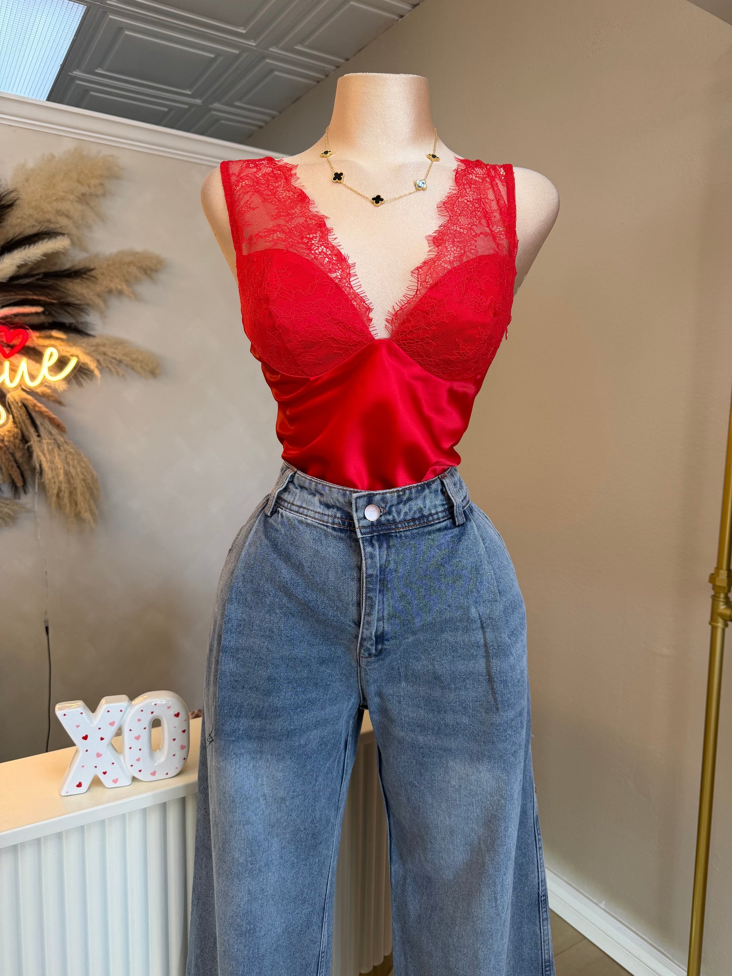 Satin lace top (red)