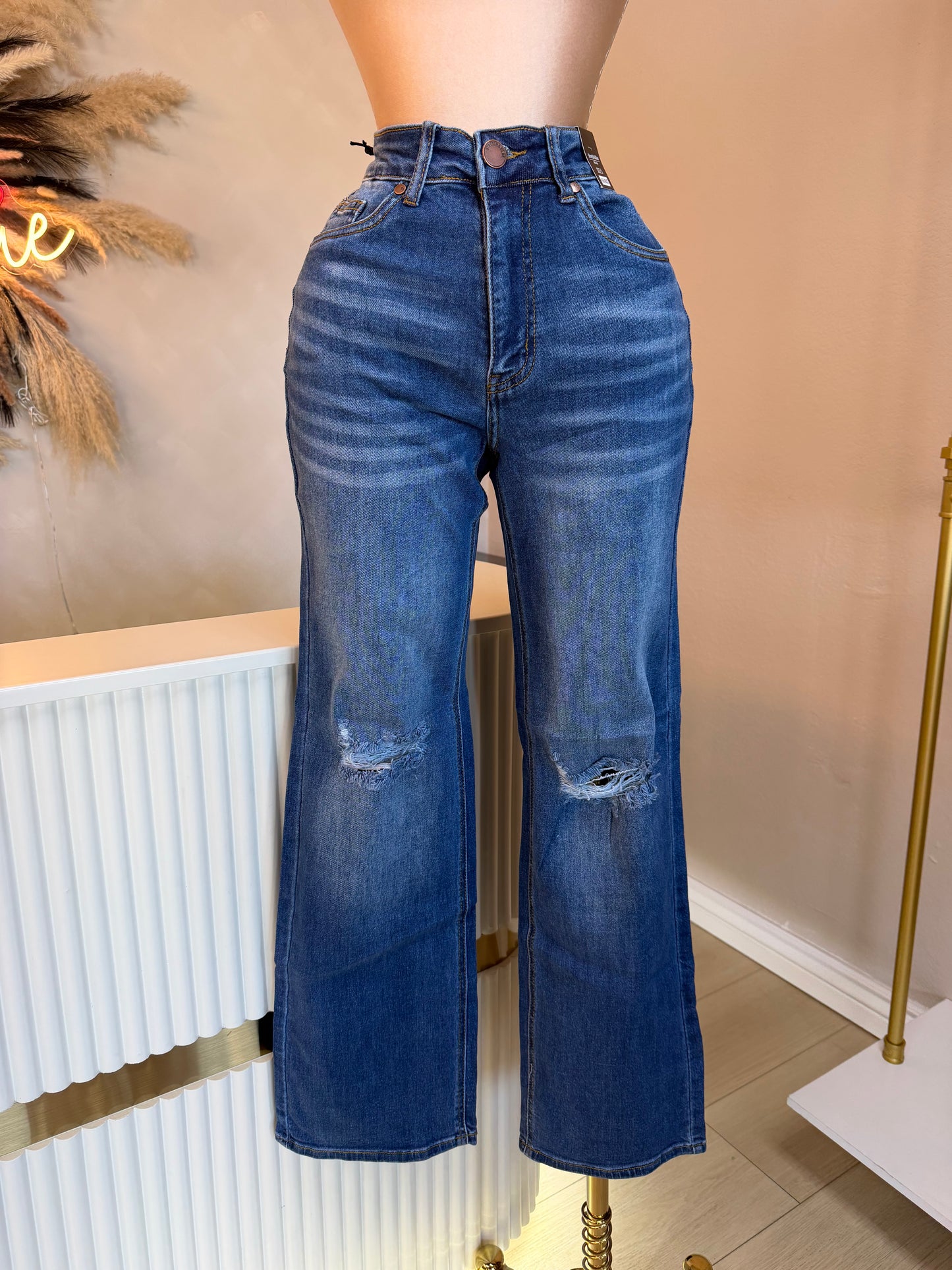 Blue knee slit jeans