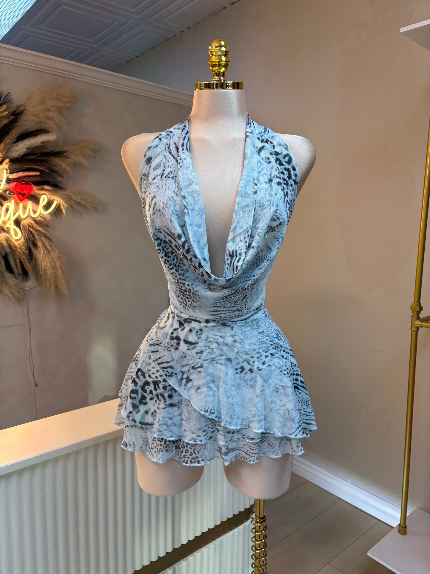 Alesa ruffle dress