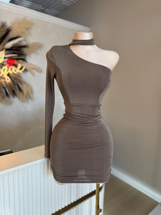 One sleeve dress (mocha)