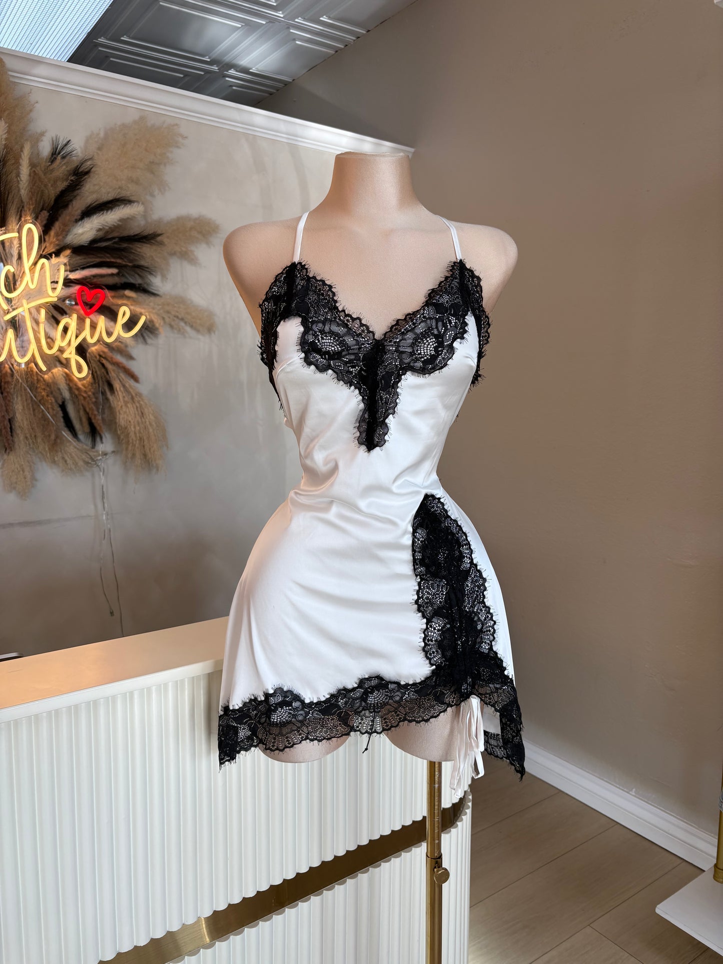 Jessica dress (white)