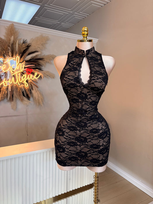 Keyhole lace mock neck dress